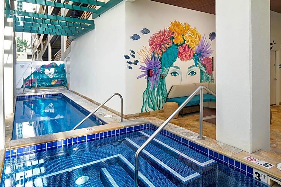 Waikiki Malia