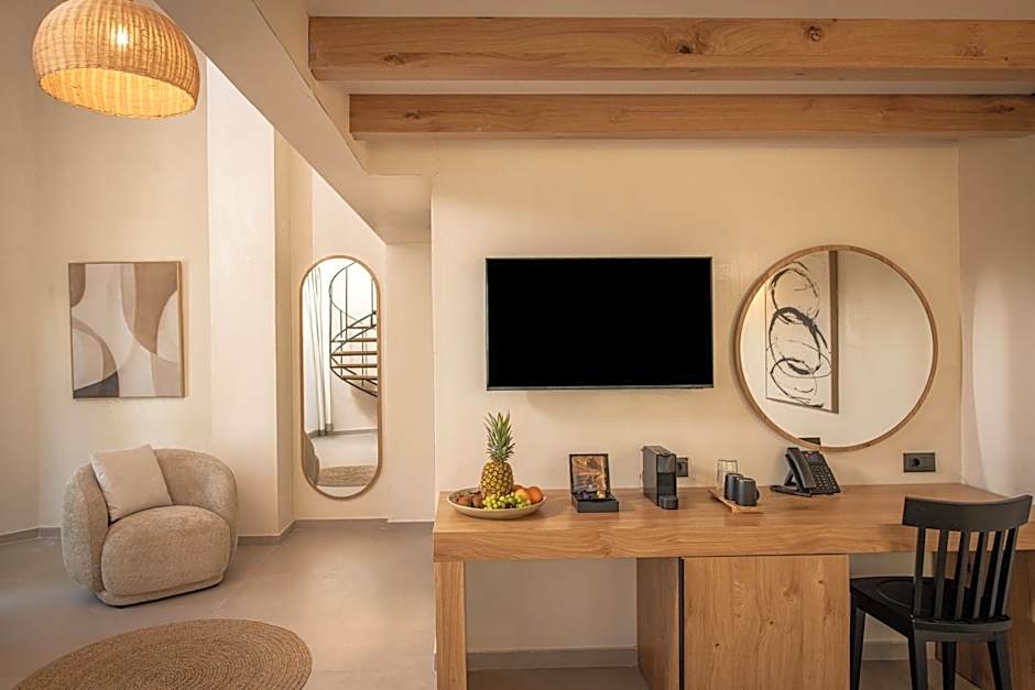 Indigo Suites Collection Adults Only