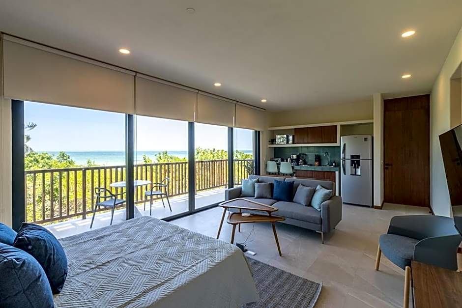 Ocean View Loft in Punta Cocos - C102