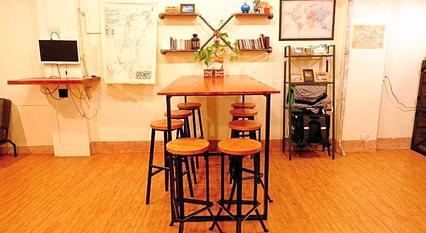 Chiayi Petite Hostel