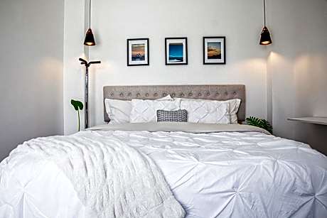 Queen Room with Shared Bathroom