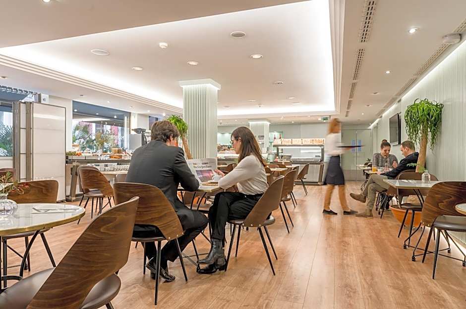 Aparthotel Mariano Cubi