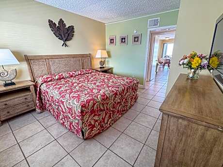 King Suite with Ocean View