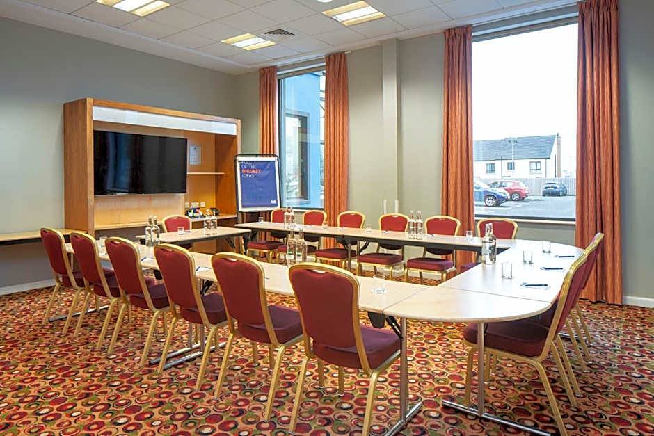 Holiday Inn Express Antrim By IHG