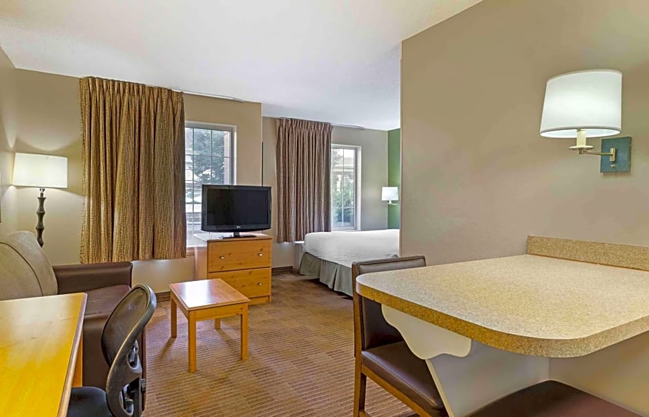 Extended Stay America Suites - Boston - Marlborough