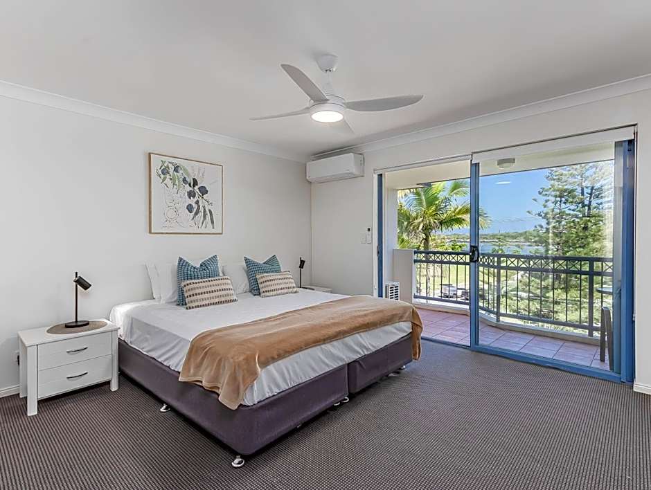 Bella Mare Coolangatta Beachside Apartments