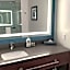 La Quinta Inn & Suites by Wyndham Littleton/Red Rocks
