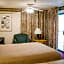 Friday Harbor Suites