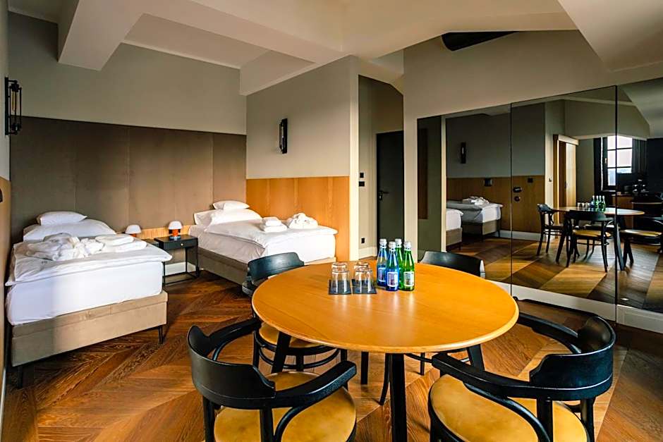 4 Strony Apartamenty w Wodnej Wieży