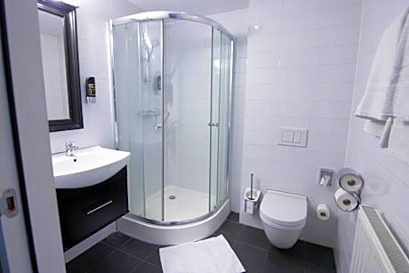 Deluxe Double or Twin Room with Balcony