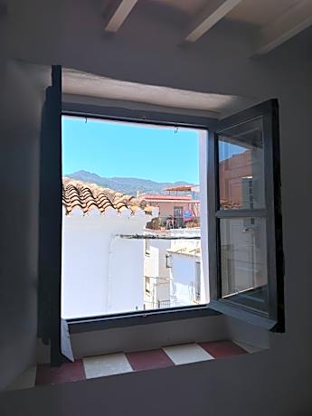 Twin Room with Private External Bathroom
