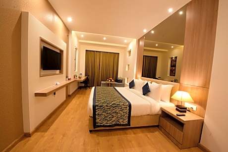 Deluxe King Room - Non-Smoking