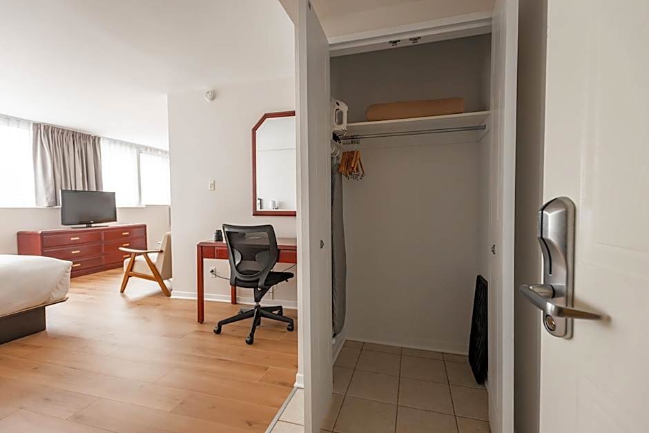 Hotel Les Suites Labelle