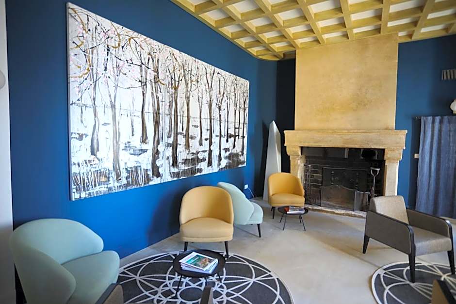 Hostellerie du Château des Fines Roches