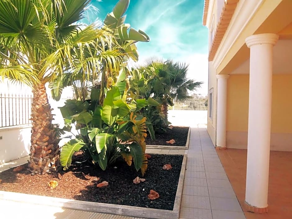 Villa Vista Mar Piscina Suites