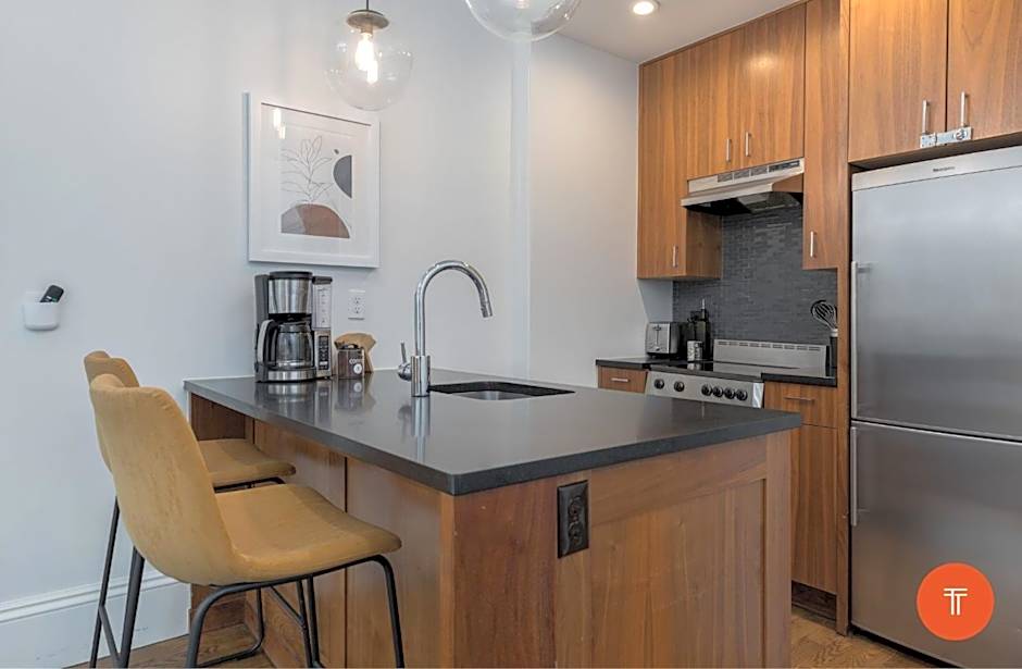 304 Newbury Street by Thatch