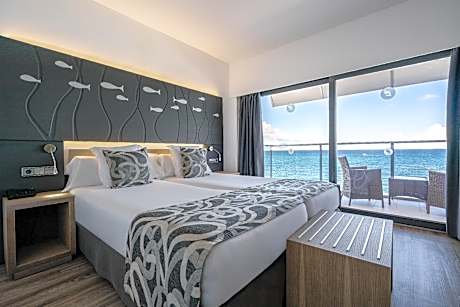 Frontal Sea View Double Room