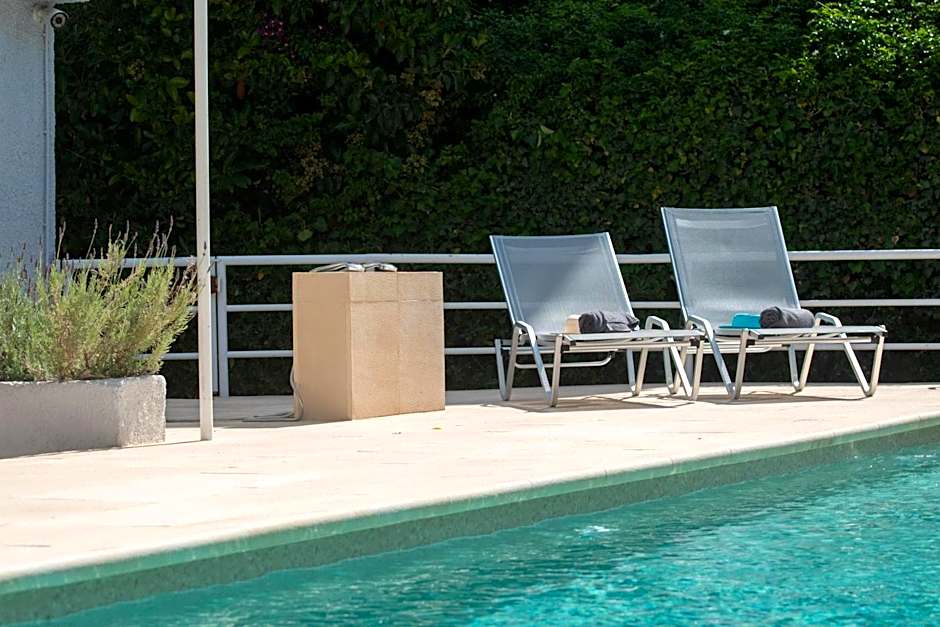 Stefanakis Hotel & Apartments