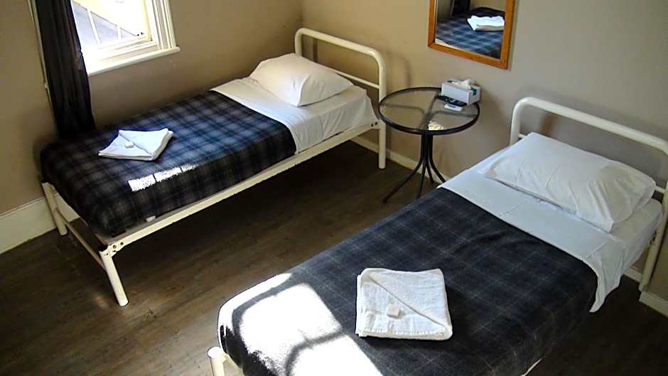 Central Private Hotel