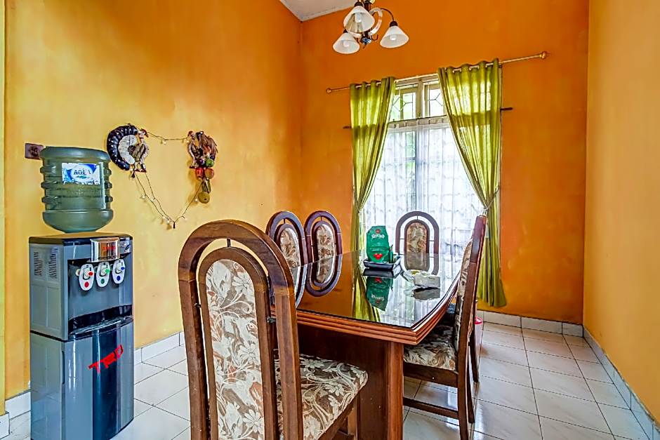 Hotel O Desa Wisata Kaso Near Kantor Kepala Desa Kaso