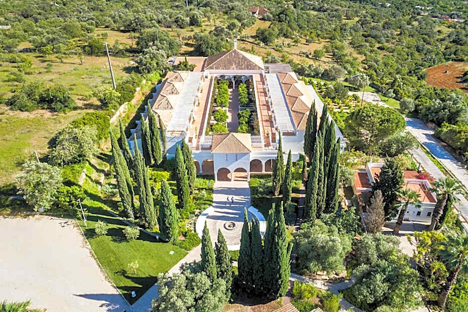 Octant Vila Monte