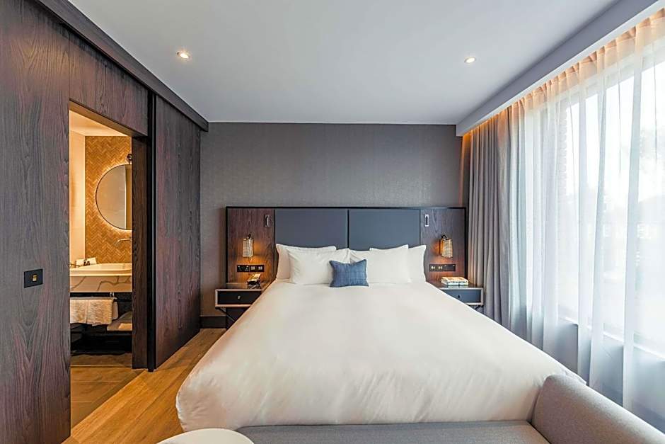 The Fellows House Cambridge, Curio Collection by Hilton