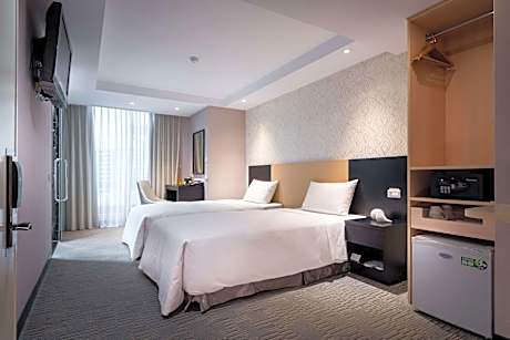 Business Twin Room