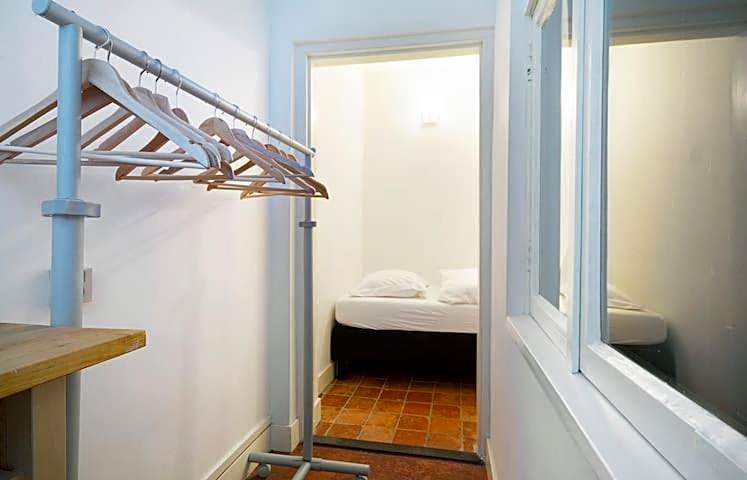 Ground floor Jordaan Apartment