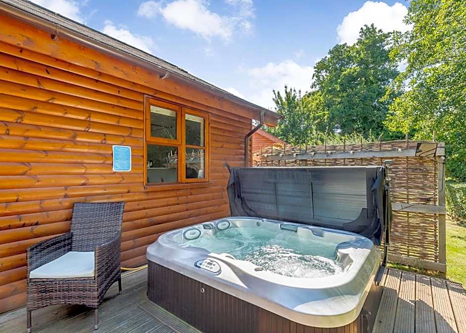 Ford Farm Lodges