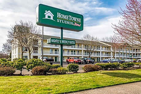 HomeTowne Studios Eugene - Springfield