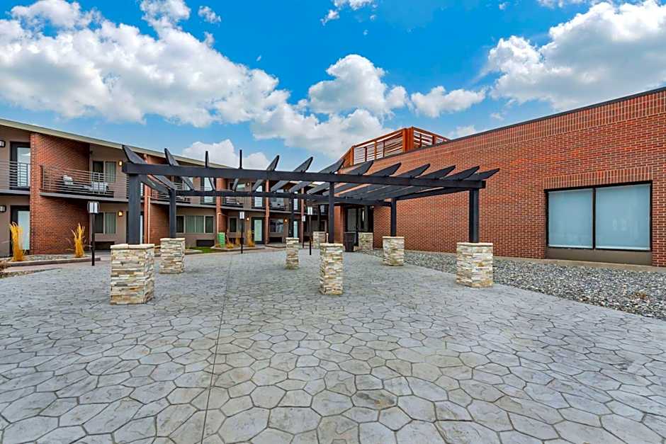 Best Western Premier Denver East