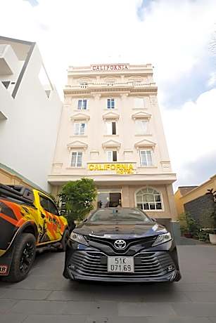 California Saigon Hotel