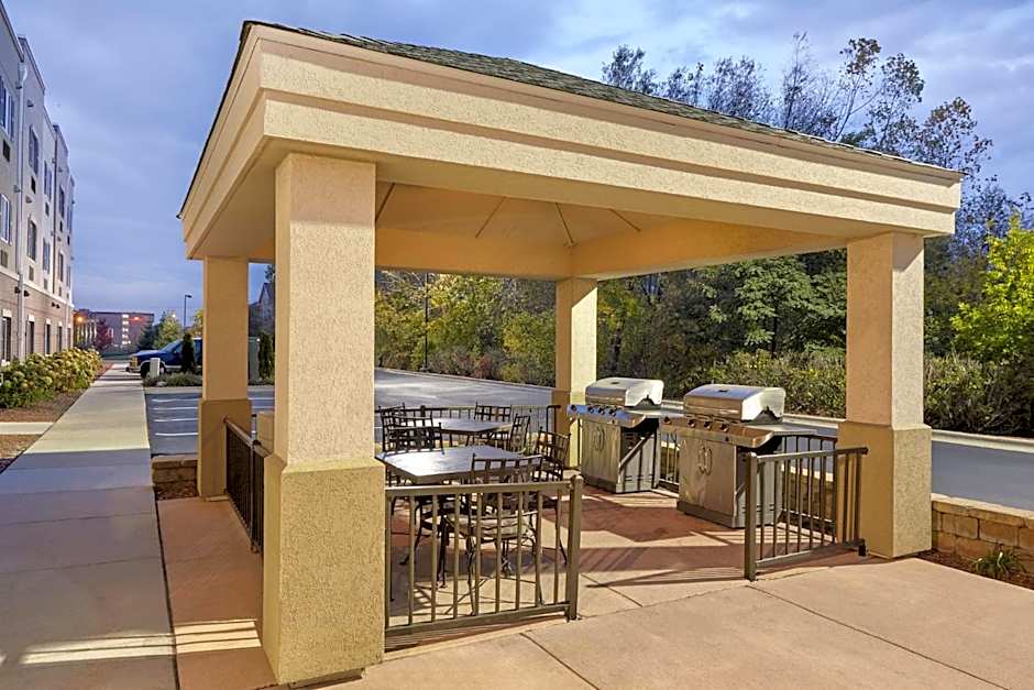Candlewood Suites Milwaukee Airport - Oak Creek By IHG