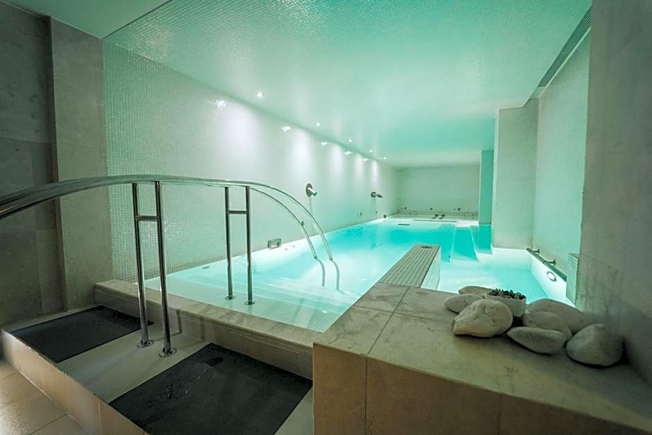 Sweet Atlantic Hotel & Spa