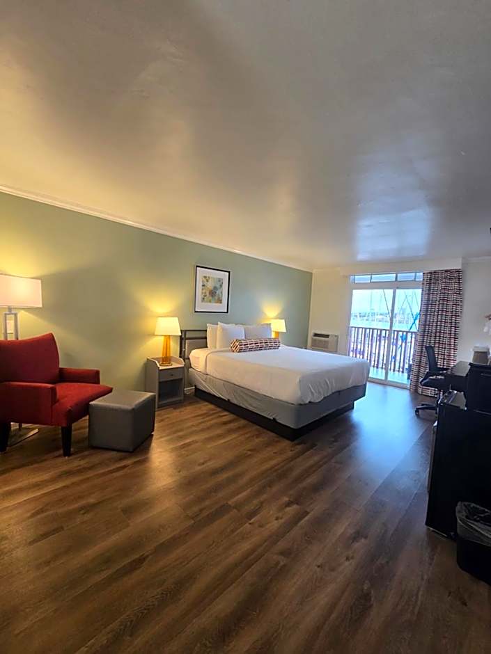 Marina Village Inn