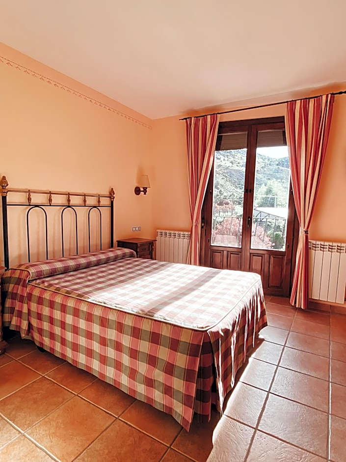Hotel Valdevécar