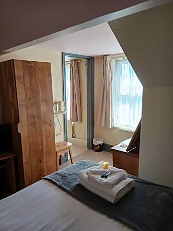Single room-Budget-Private Bathroom