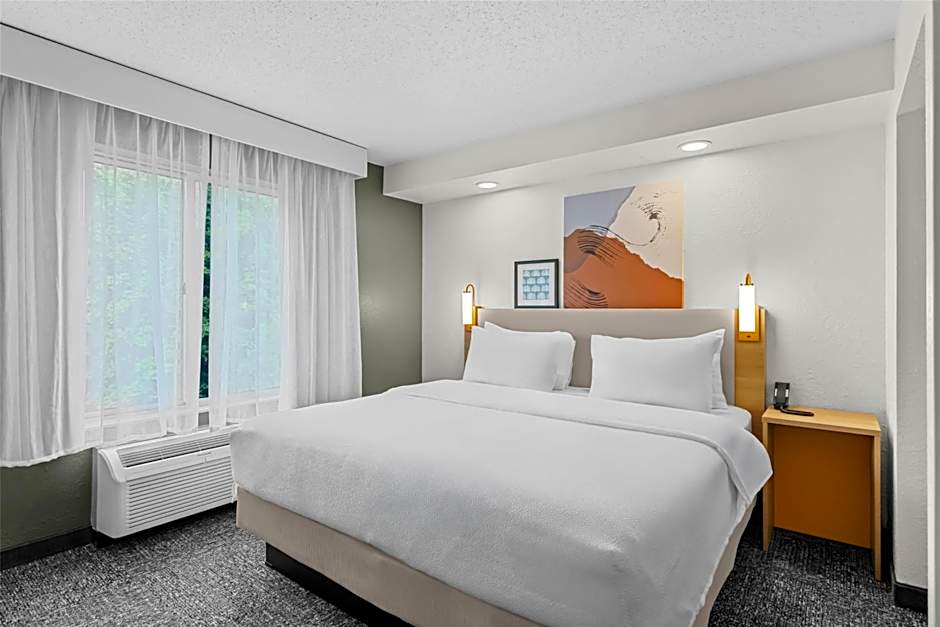 Spark by Hilton Traverse City