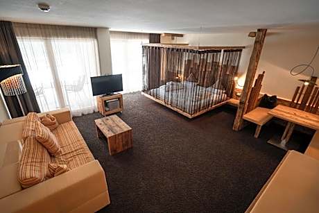 Large Suite