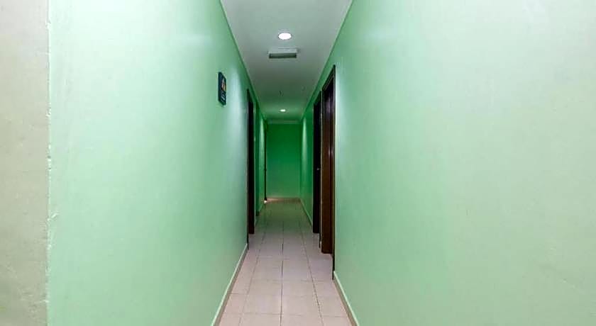 OYO 89759 Gold Jerantut Hotel