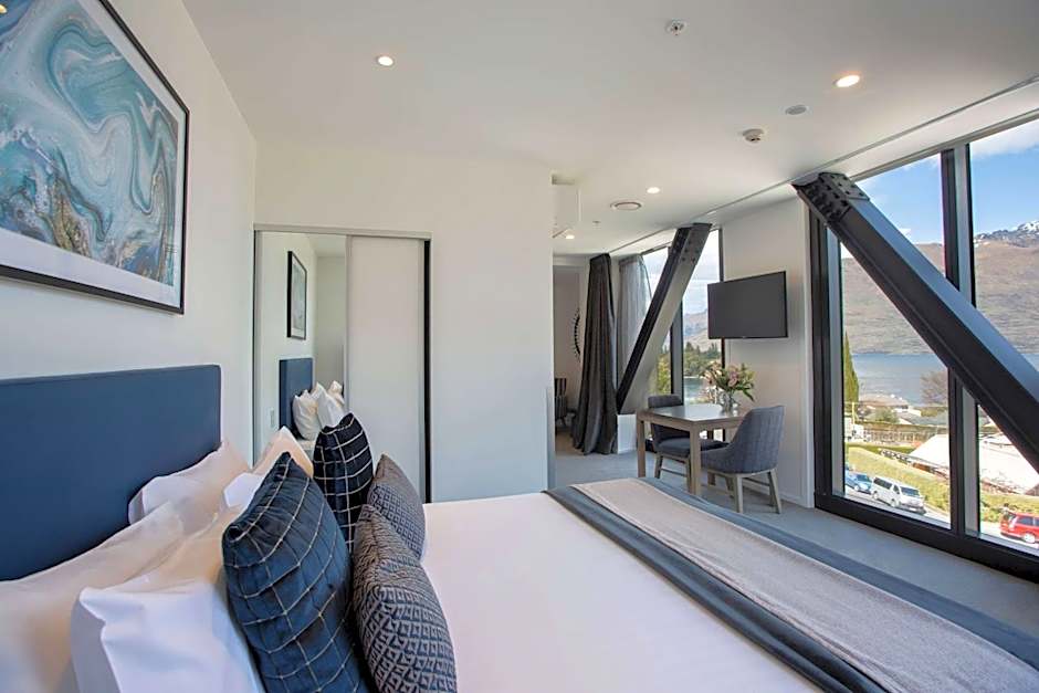 Ramada by Wyndham Queenstown Central