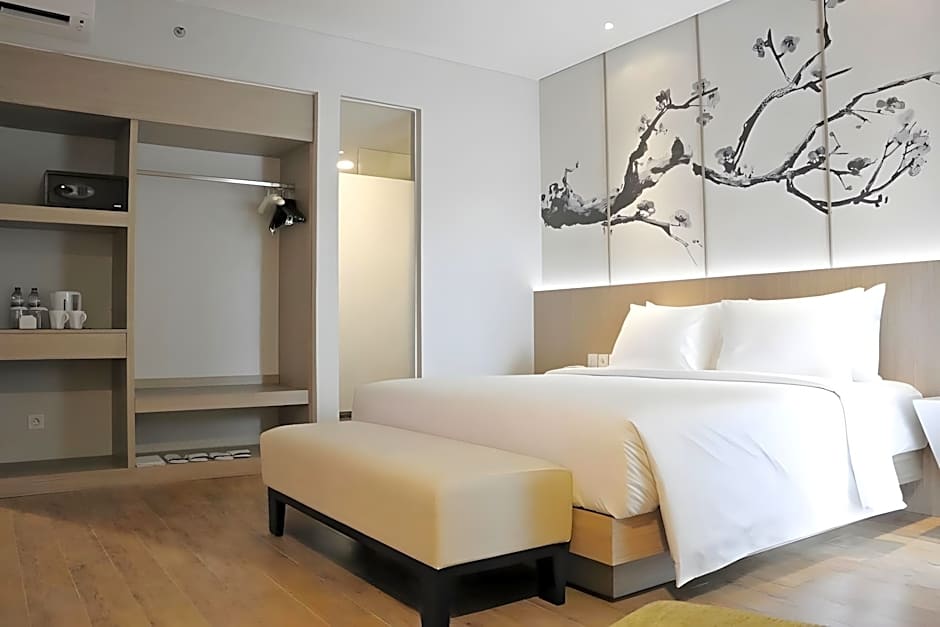 Hotel Santika Mega City - Bekasi