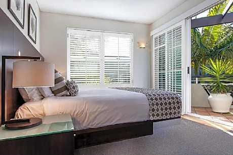 Three-Bedroom Platinum Penthouse