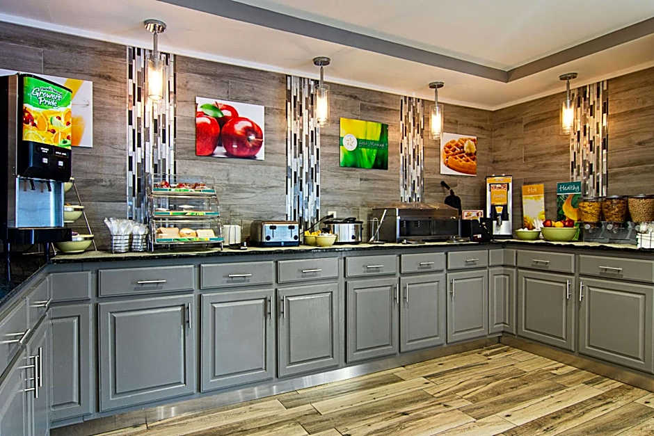 Quality Inn Lagrange East I-85