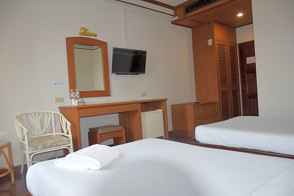 Puangpen Villa Hotel