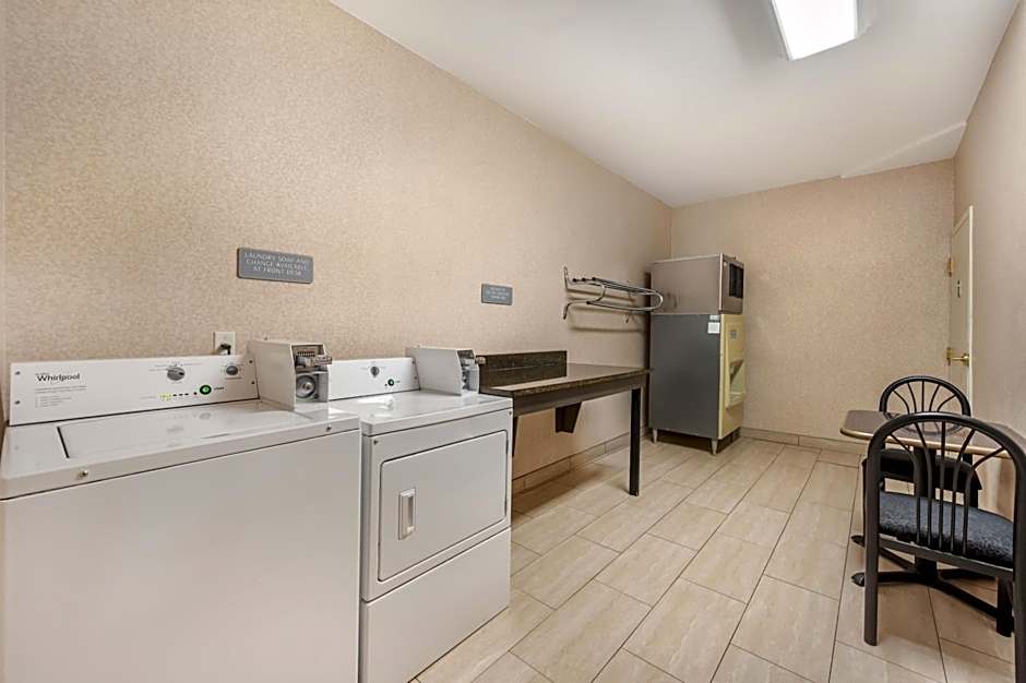 Best Western Plus Louisville Inn And Suites