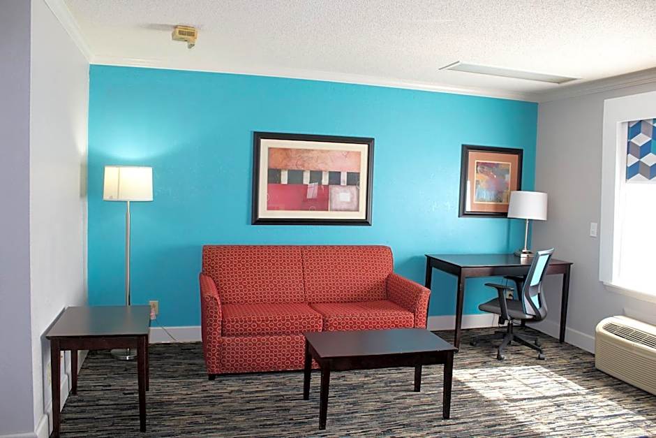 Quality Inn Crossville Near Cumberland Mountain State Park