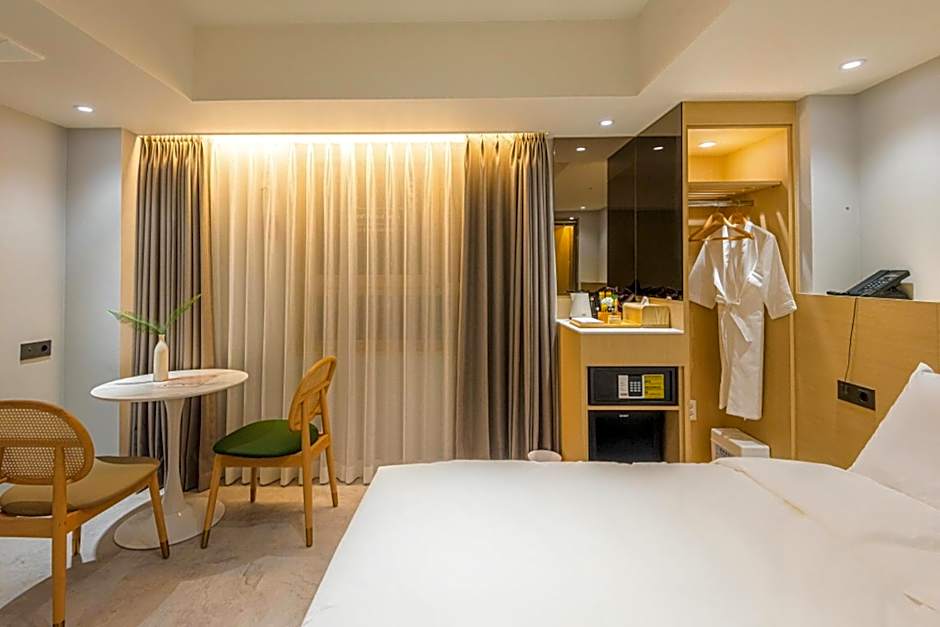 Asherah Villa d' aqua Hotel