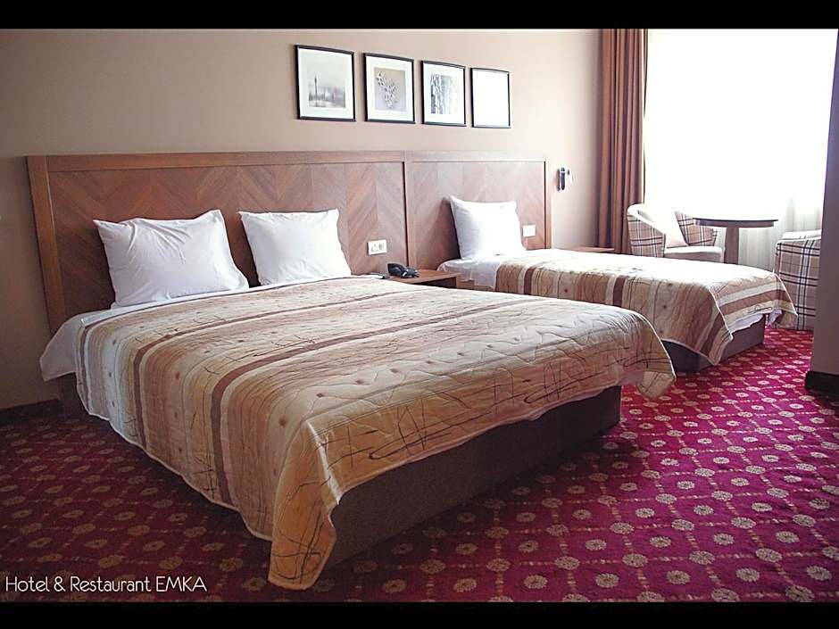 Hotel Emka