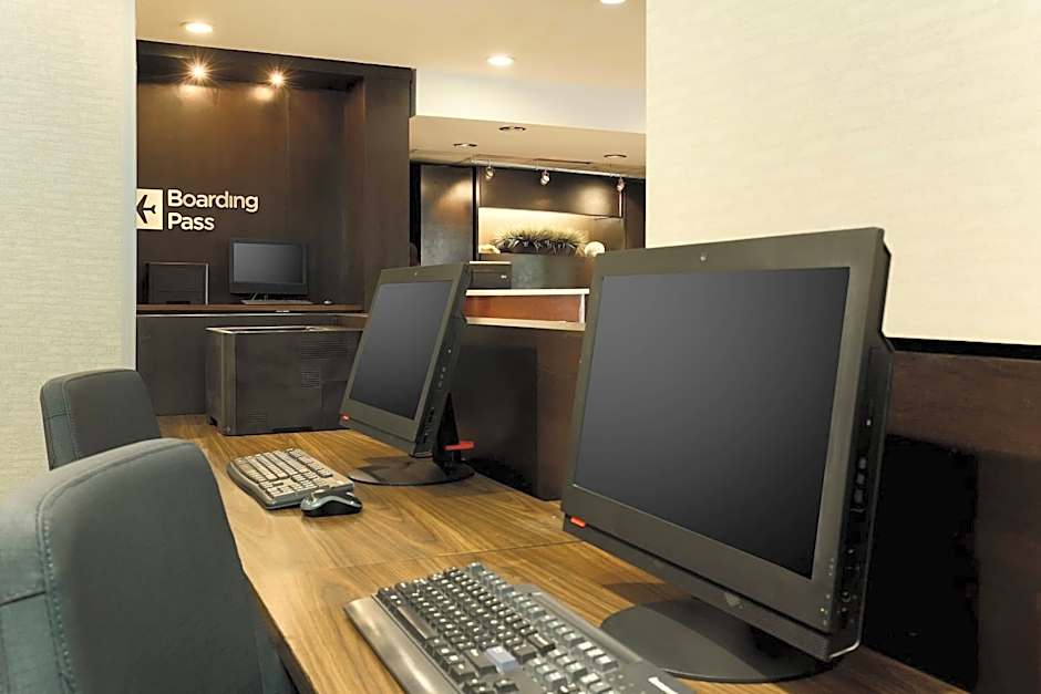 Courtyard by Marriott Monroe Airport